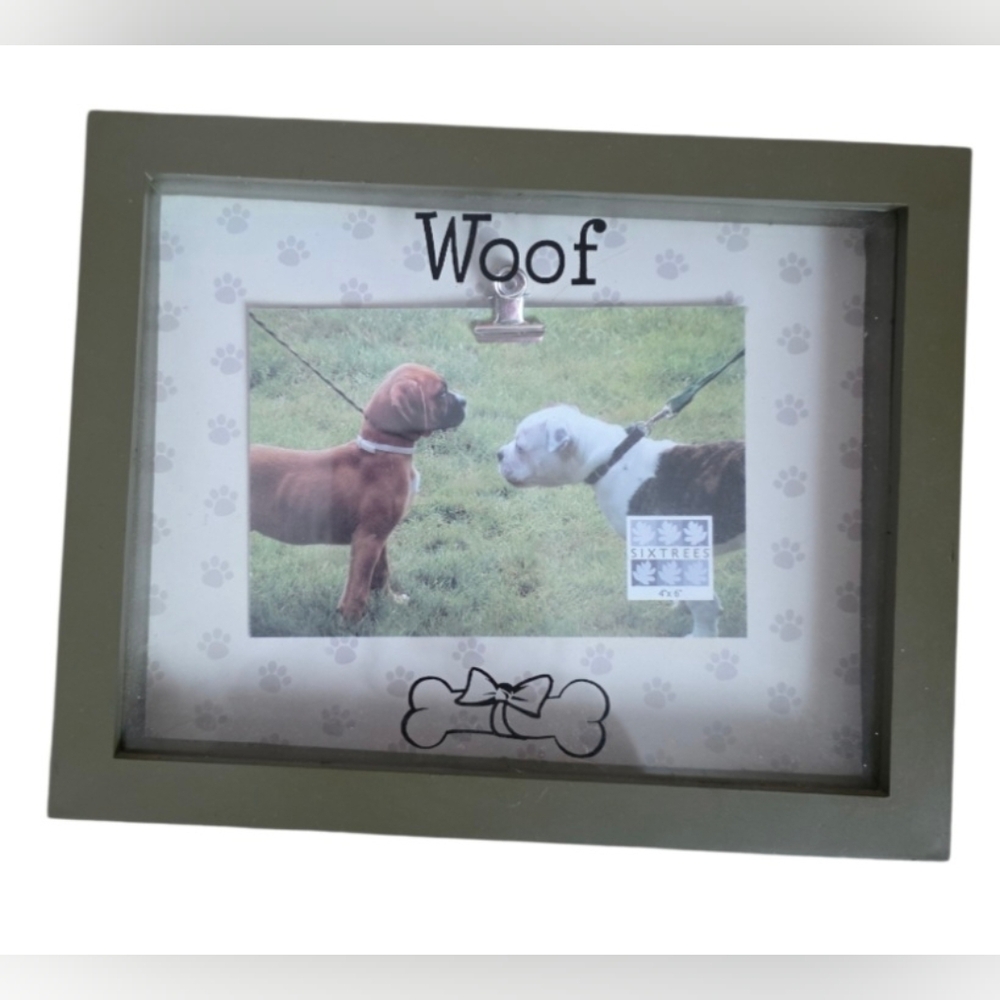 🐾 Green Dog Picture Frame